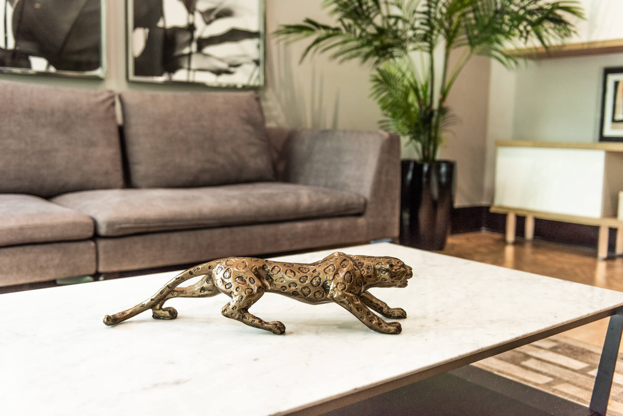 Leopardo Oriental Grande - Imagen 2